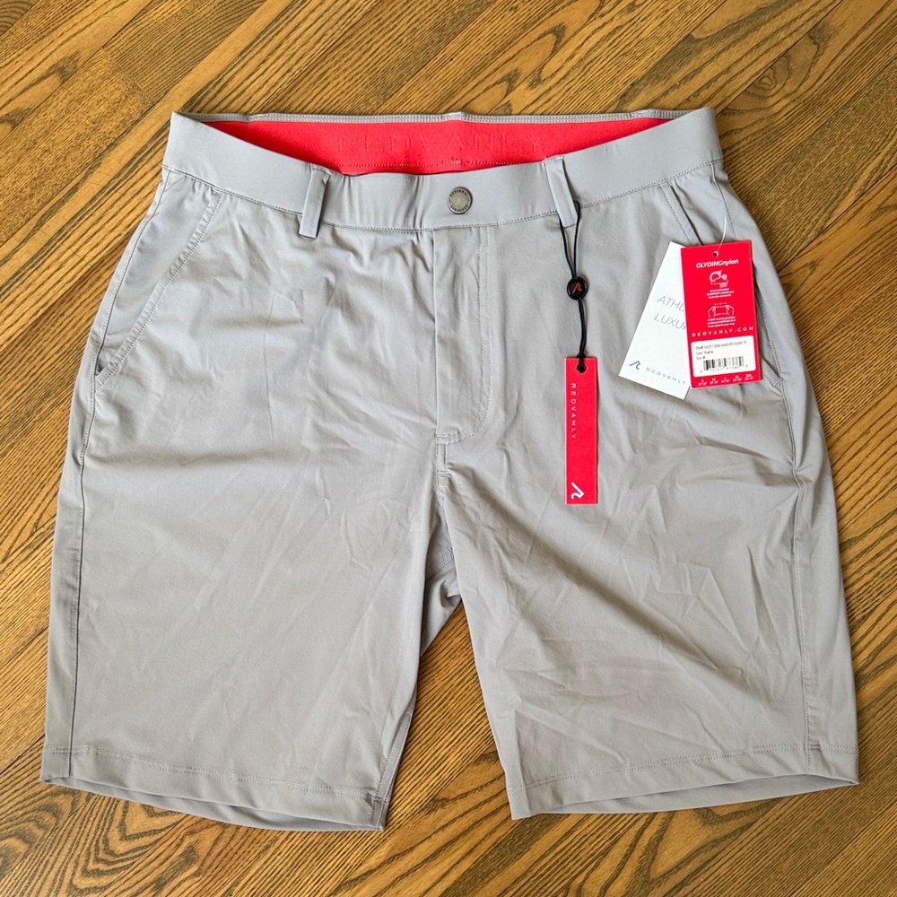 Redvanly Hanover Pull-On Shorts, Size M (NWT) Shadow/Gray